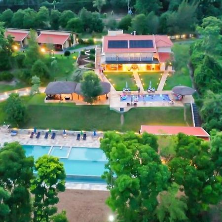 Pousada Fazenda Peroba Rosa Pedregulho Екстериор снимка