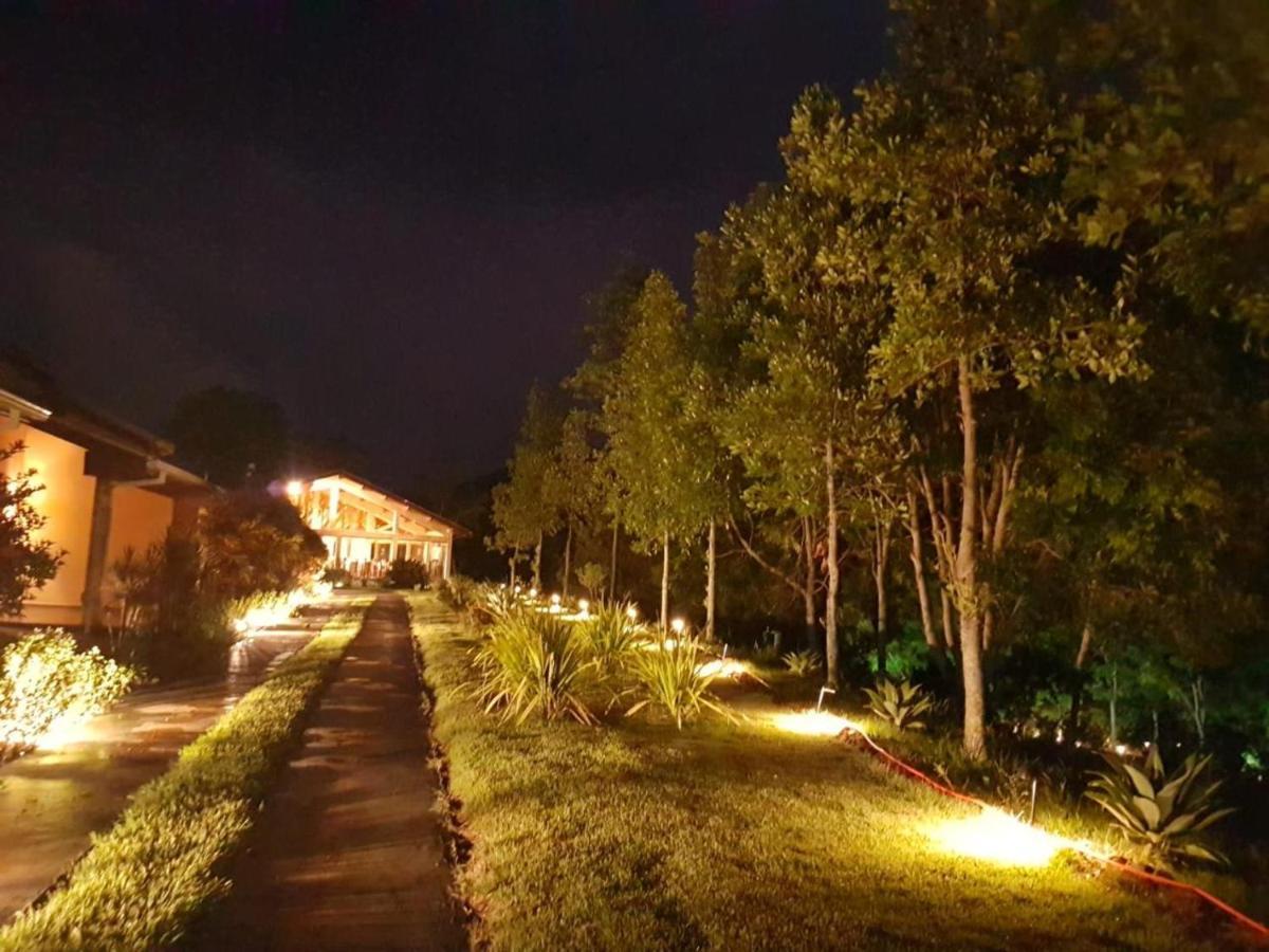Pousada Fazenda Peroba Rosa Pedregulho Екстериор снимка