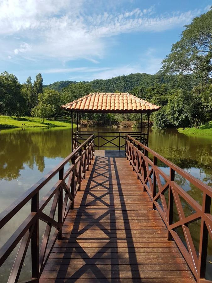 Pousada Fazenda Peroba Rosa Pedregulho Екстериор снимка